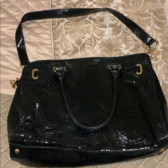 Michael Kors Hamilton Snakeskin Bag - Picture 3 of 6